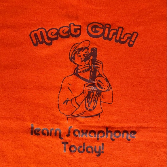 Jerzees Heavyweight Blend Graphic T-Shirt Meet Girls Learn Saxophone Today - Picture 3 of 6